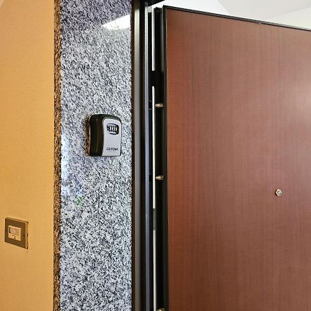 Appartamento Moderno Gallarate Exteriör bild