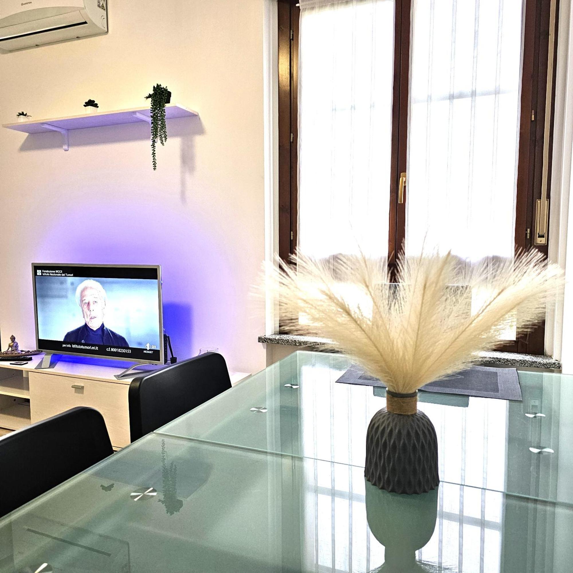 Appartamento Moderno Gallarate Exteriör bild