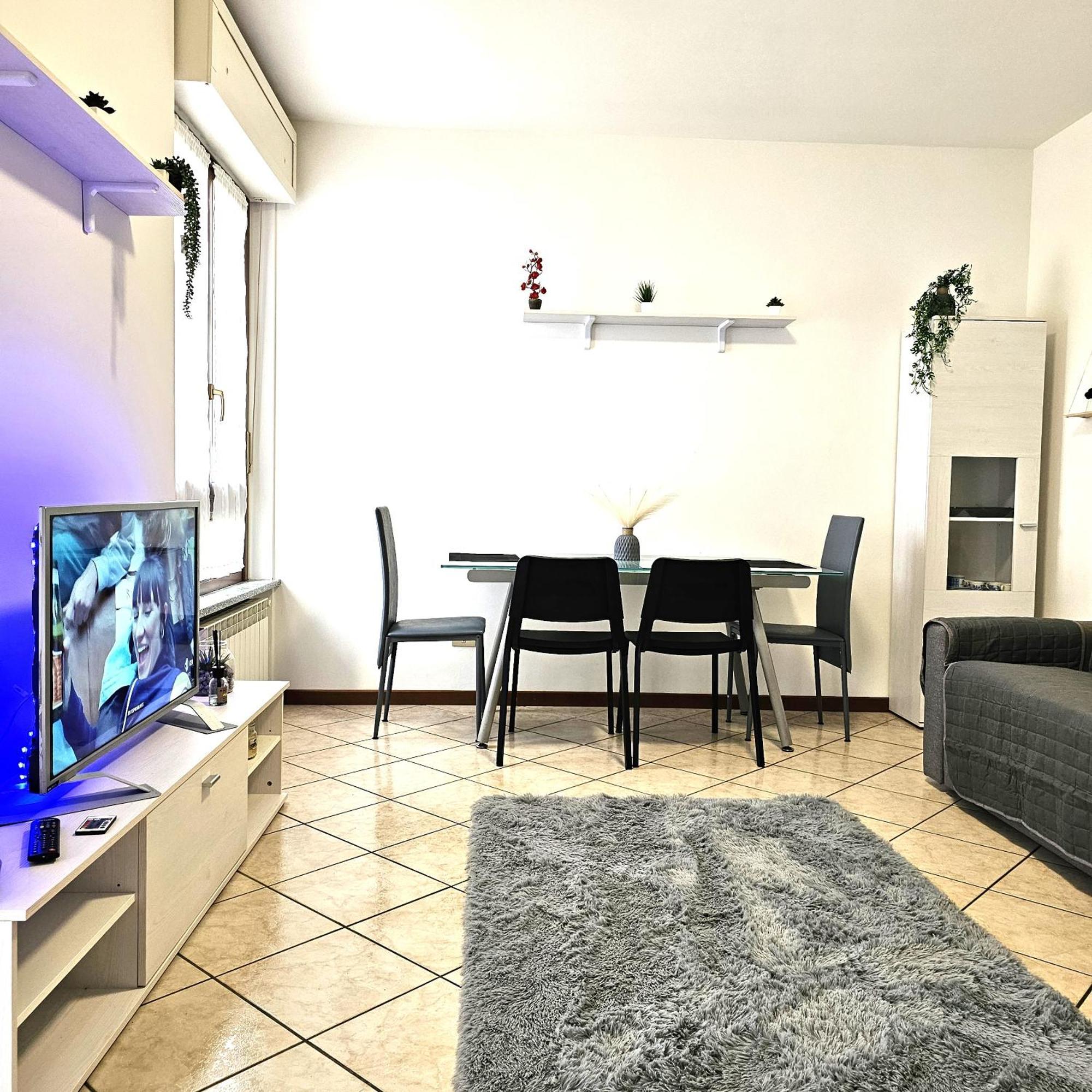 Appartamento Moderno Gallarate Exteriör bild