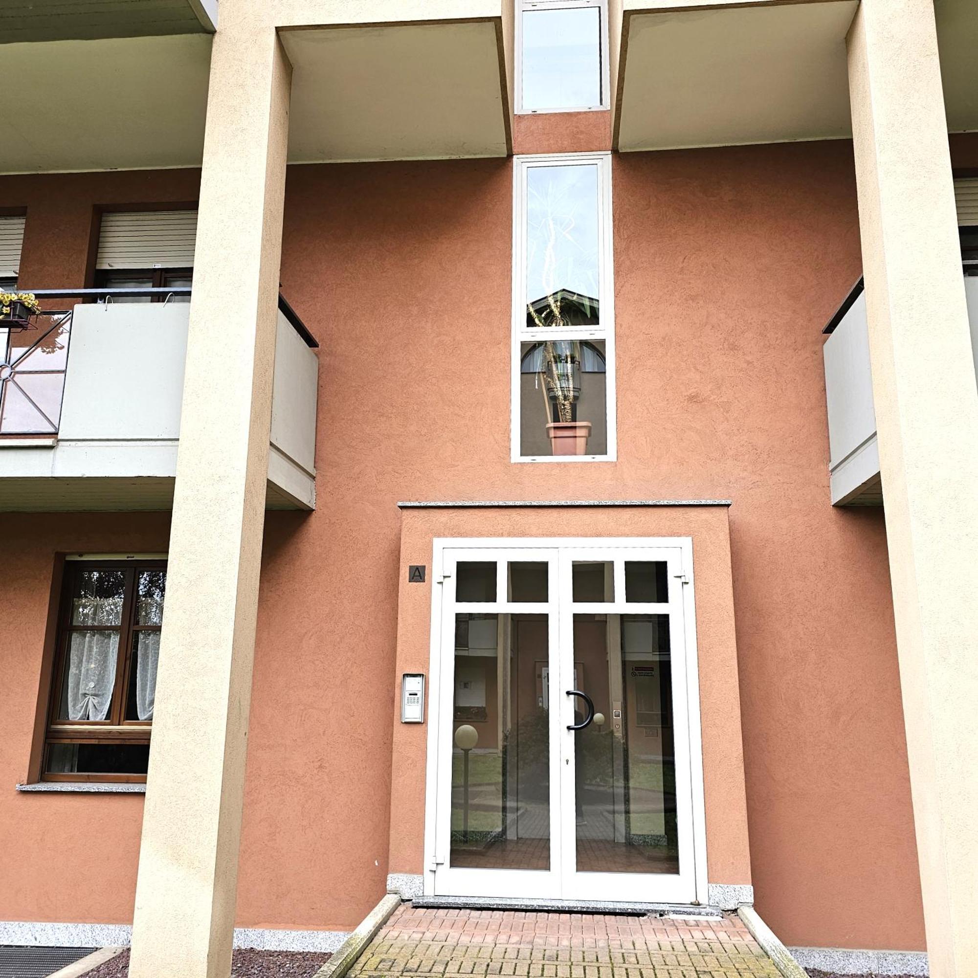 Appartamento Moderno Gallarate Exteriör bild